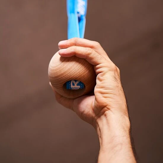 Sport-Thieme Kletter-Kugelgriff 8 Sport-Thieme Kletter-Kugelgriff – Bild 6